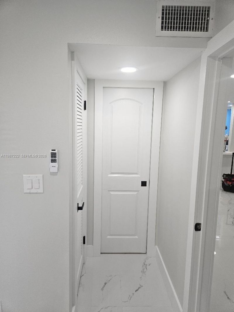 700 S Hollybrook Dr , Unit 207, Pembroke Pines, FL 33025 Photo