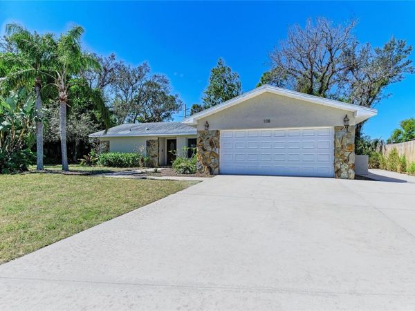 108 70TH STREET NW, BRADENTON, FL 34209