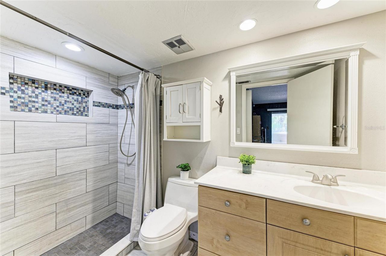 108 70th Street Nw, Bradenton, FL 34209 Photo