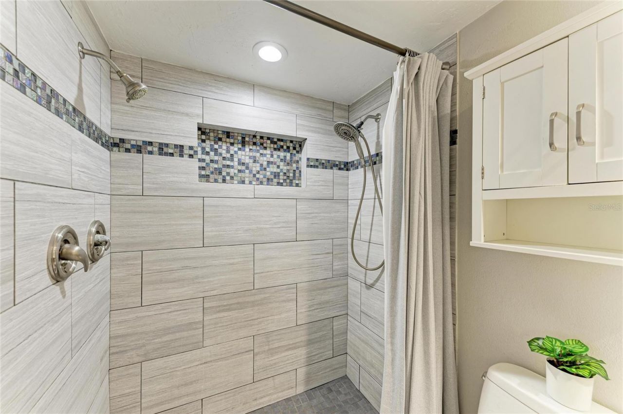 108 70th Street Nw, Bradenton, FL 34209 Photo