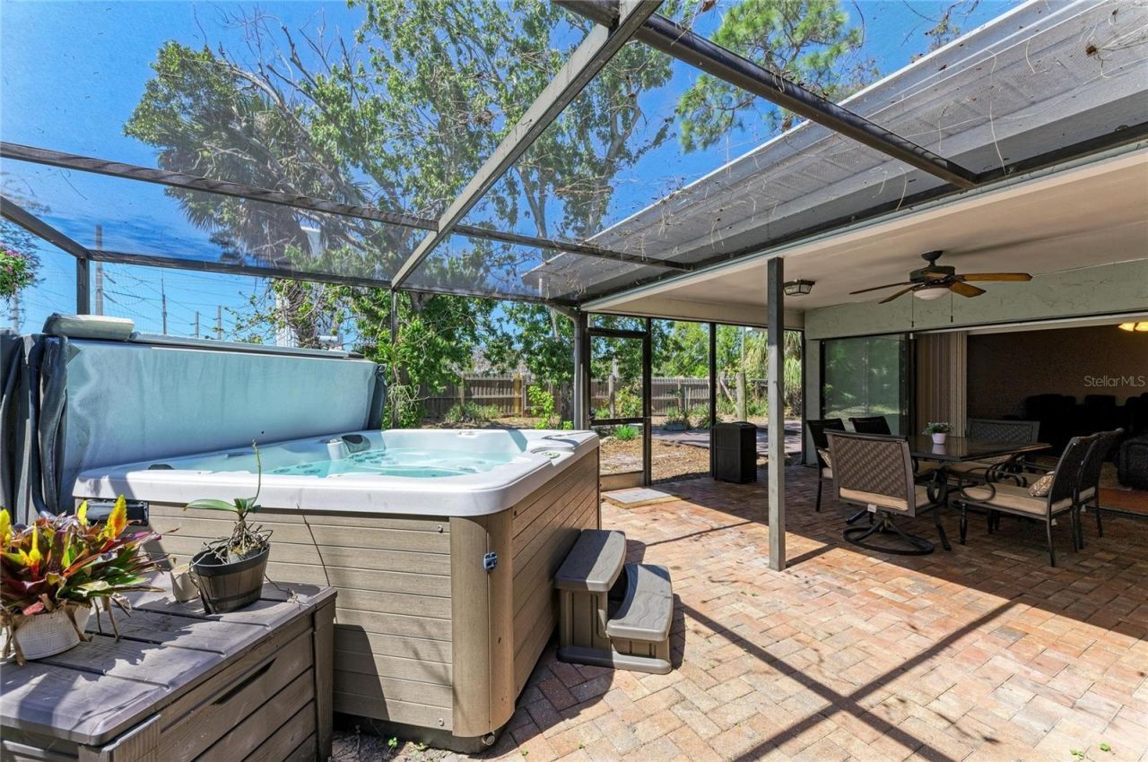 108 70th Street Nw, Bradenton, FL 34209 Photo