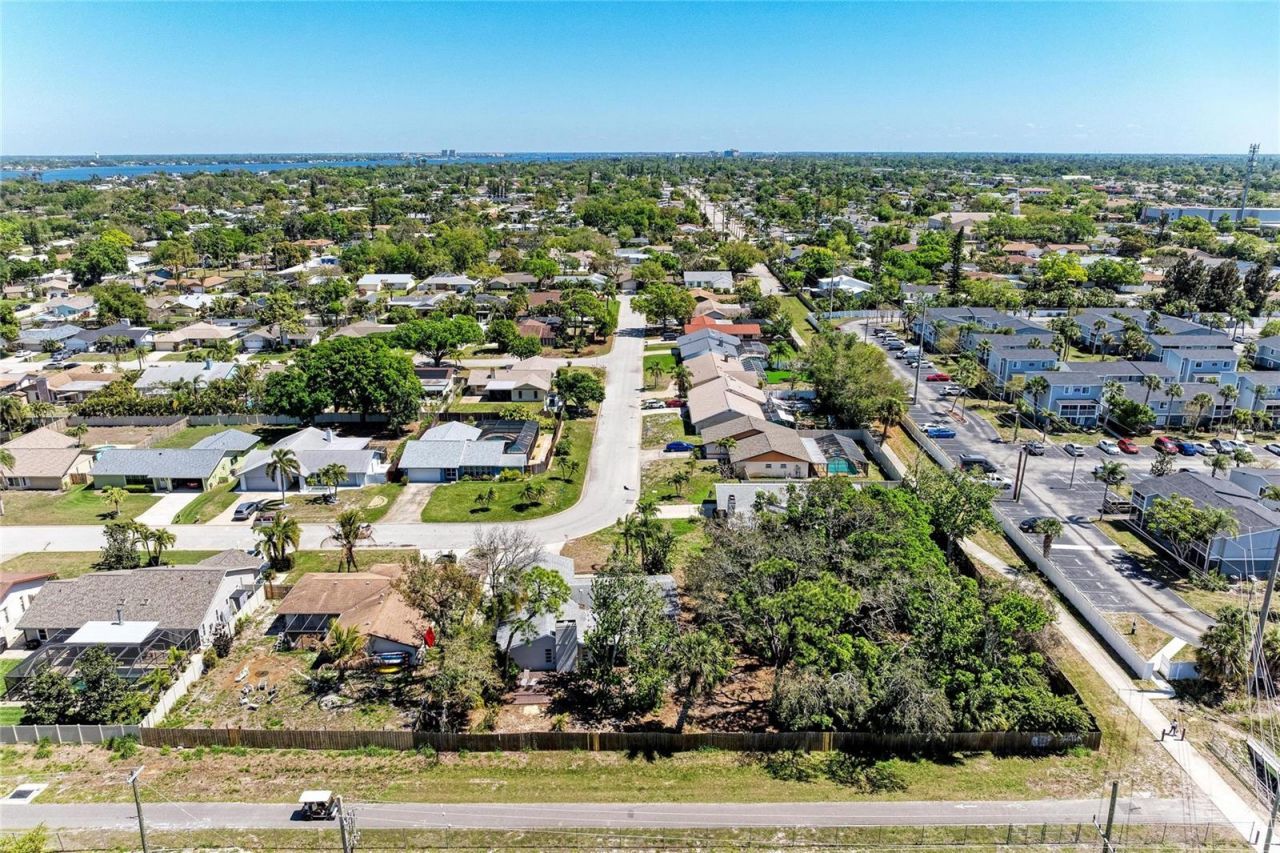 108 70th Street Nw, Bradenton, FL 34209 Photo