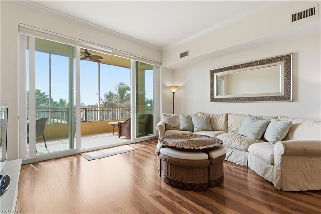 2748 Tiburon Blvd E, Unit C404, Naples, FL 34109 Photo