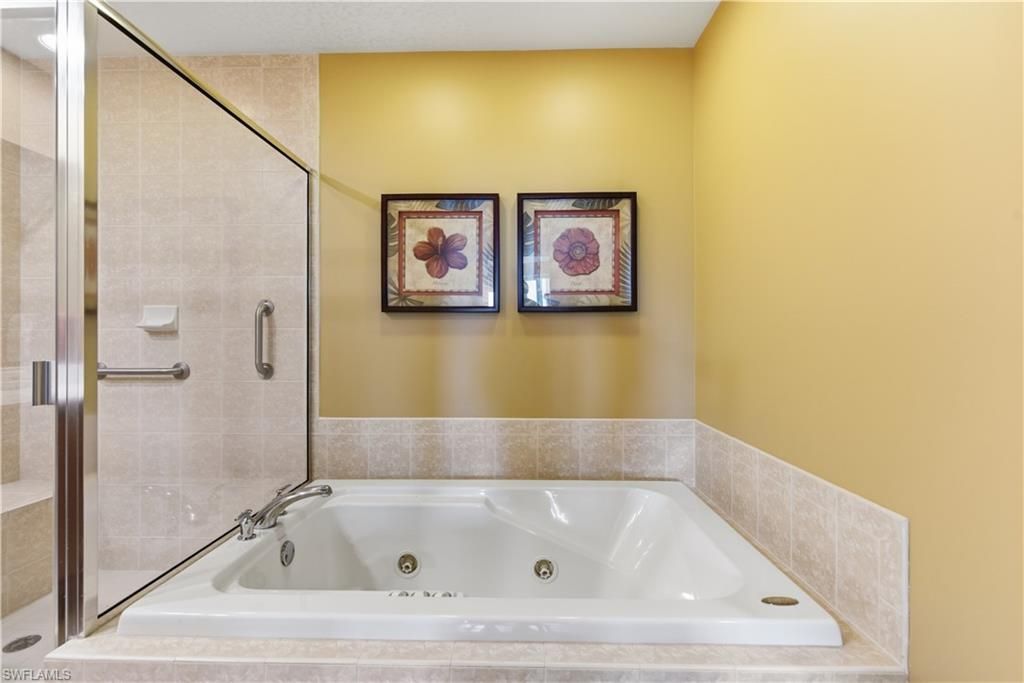 2748 Tiburon Blvd E, Unit C404, Naples, FL 34109 Photo