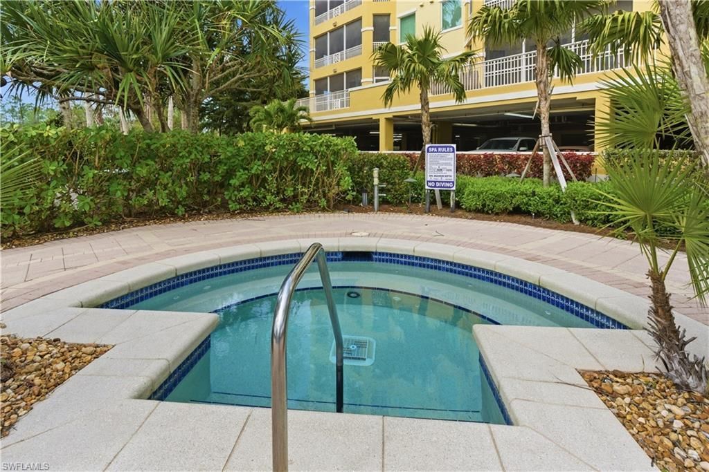 2748 Tiburon Blvd E, Unit C404, Naples, FL 34109 Photo