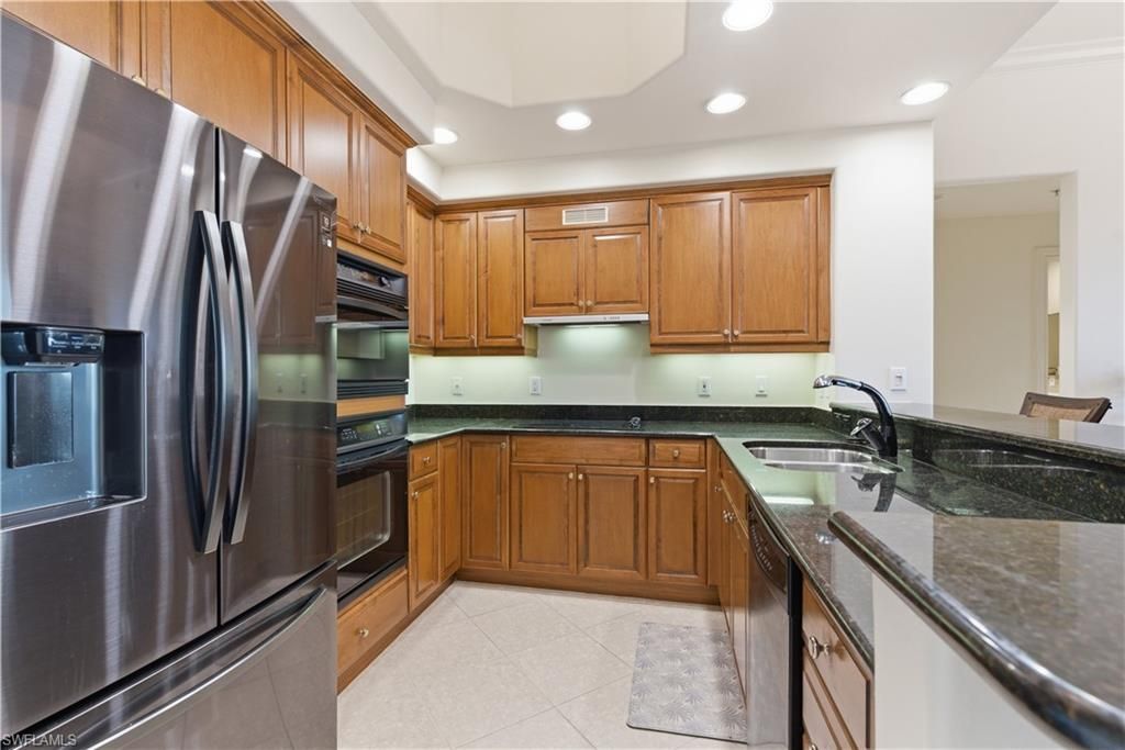 2748 Tiburon Blvd E, Unit C404, Naples, FL 34109 Photo