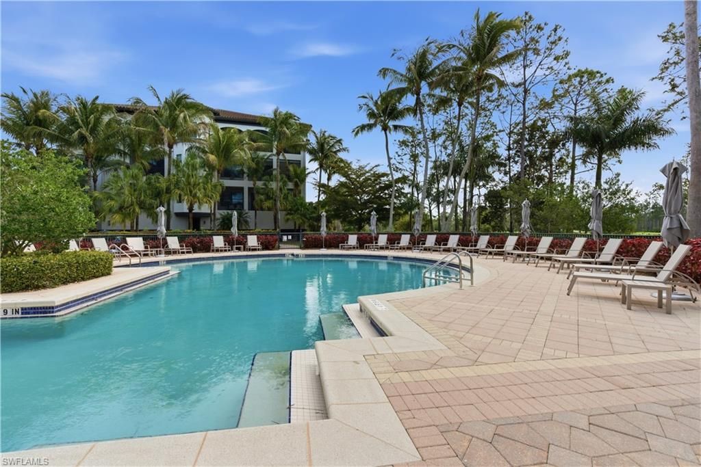 2748 Tiburon Blvd E, Unit C404, Naples, FL 34109 Photo