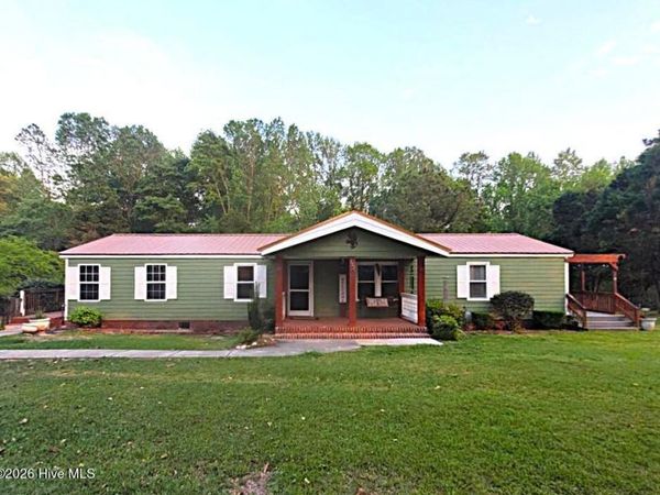 121 Plantation Drive, Warsaw, NC 28398
