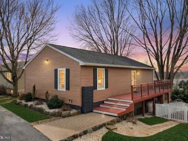 15 SCHOFIELD DRIVE , EAST BERLIN, PA 17316