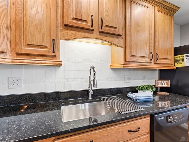 2197 Bending Willow Drive, Kettering, OH 45440 Photo 17