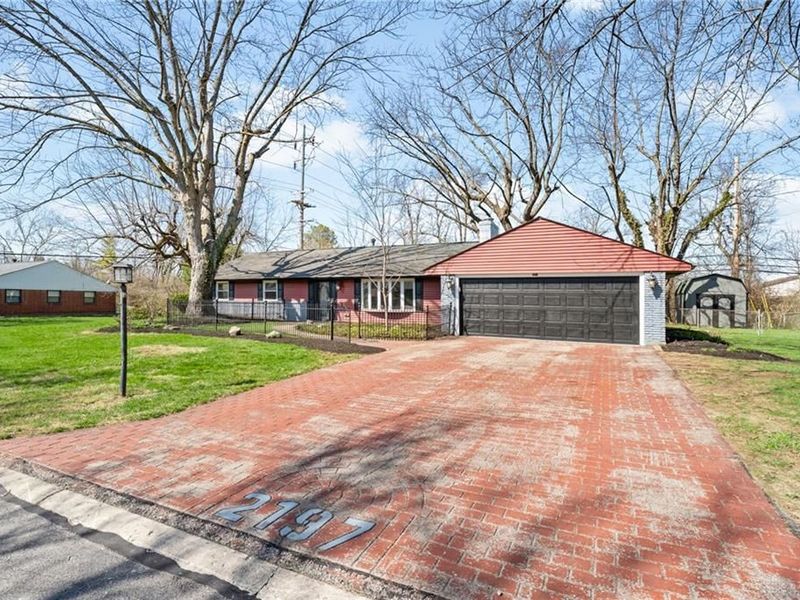 2197 Bending Willow Drive, Kettering, OH 45440 Photo 2