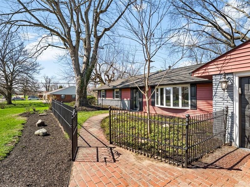 2197 Bending Willow Drive, Kettering, OH 45440 Photo 4