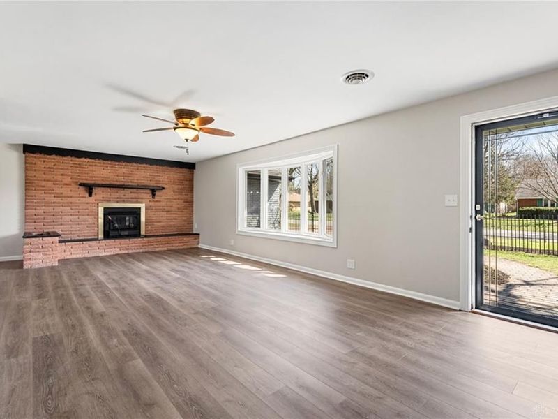 2197 Bending Willow Drive, Kettering, OH 45440 Photo 7