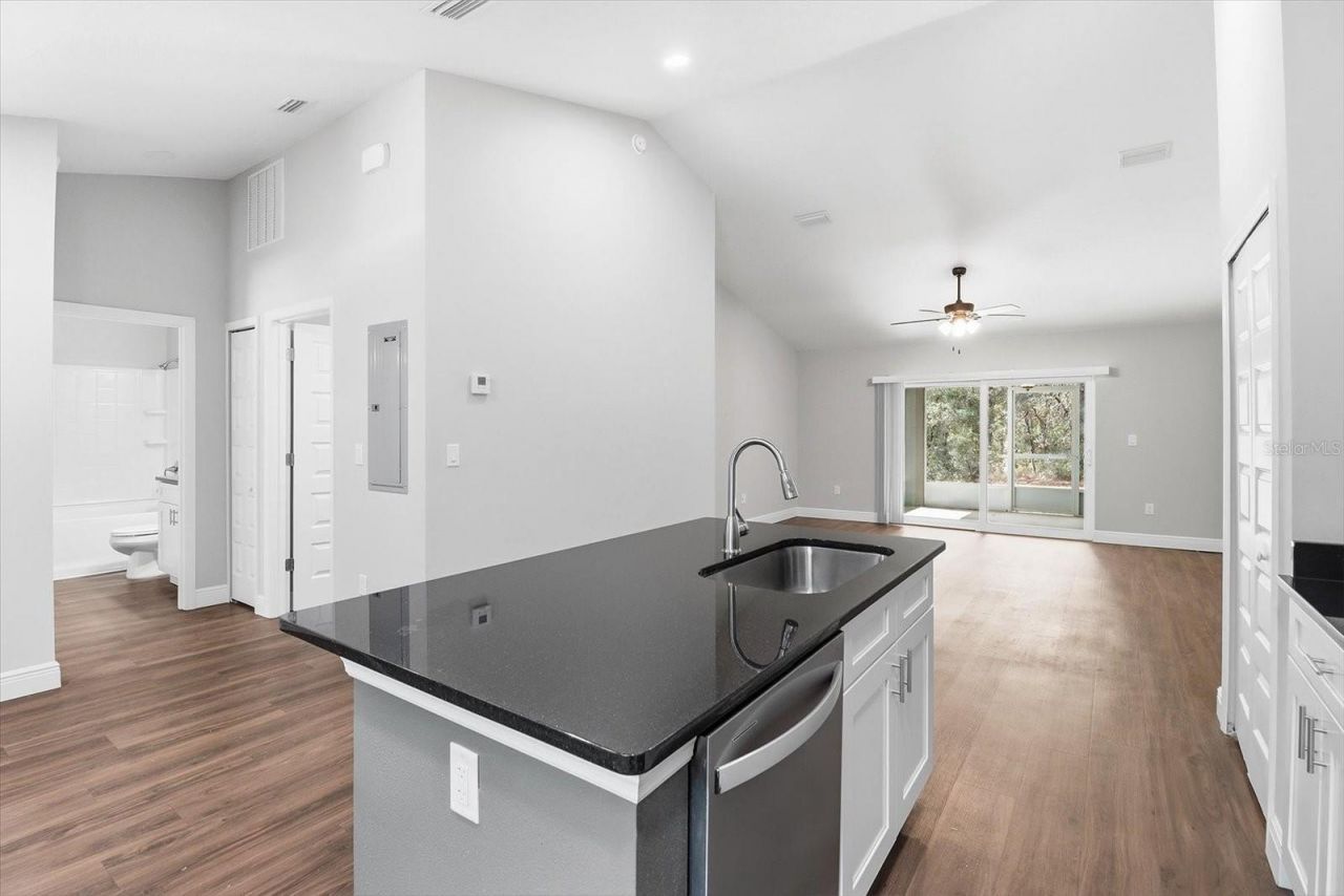 9144 N Peachtree Way , Citrus Springs, FL 34434 Photo