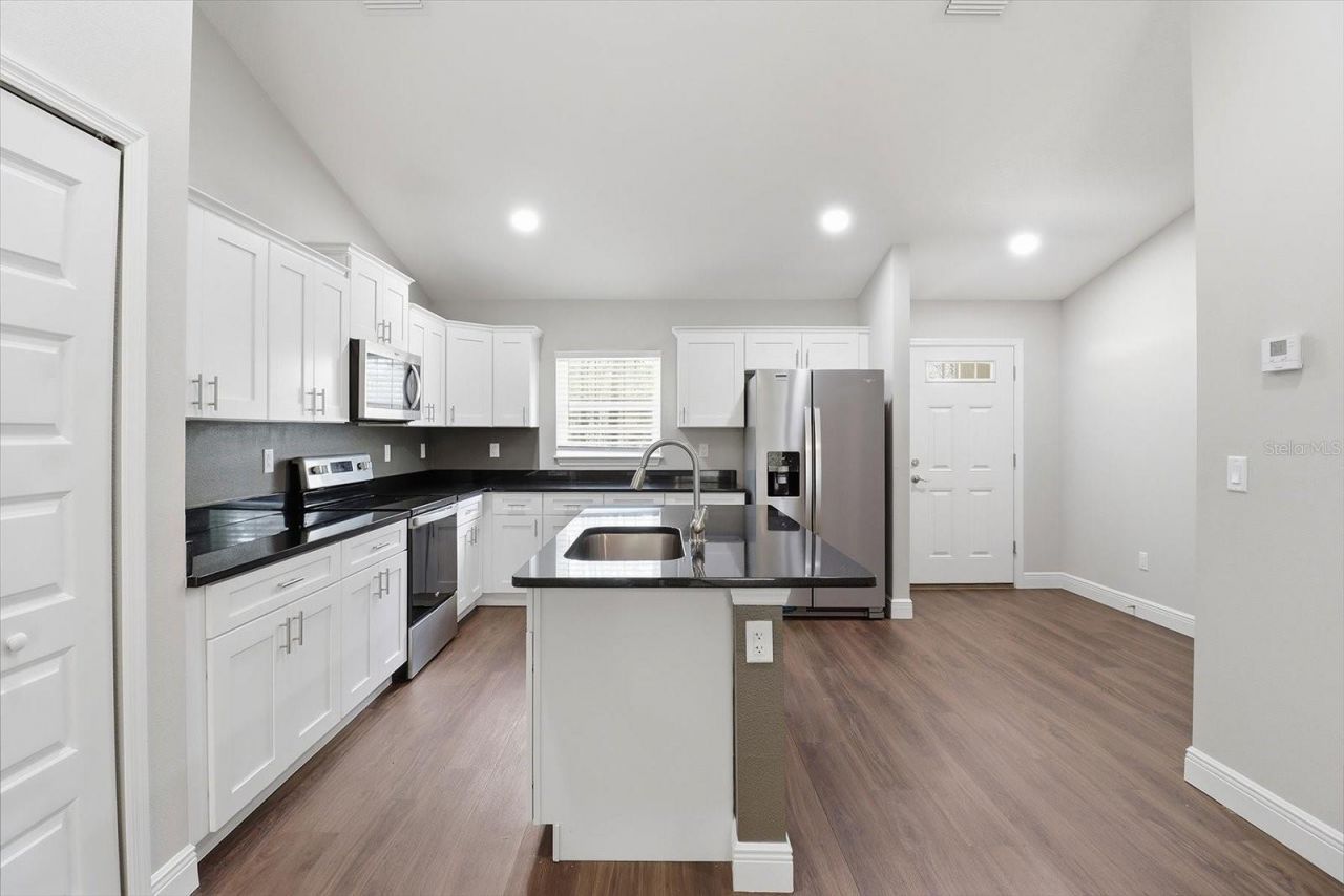 9144 N Peachtree Way, Citrus Springs, FL 34434 Photo
