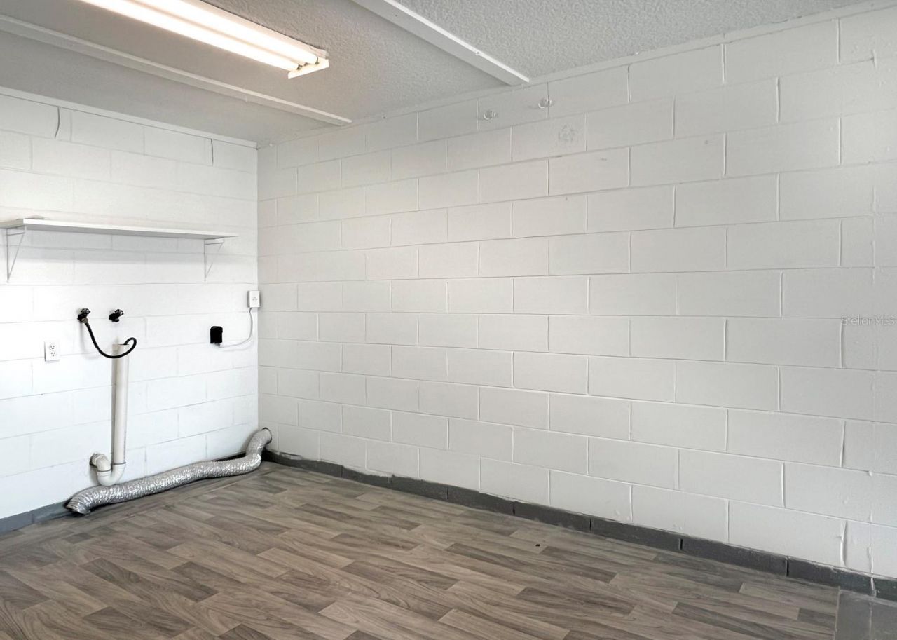 2307 Merrily Circle N, Seffner, FL 33584 Photo