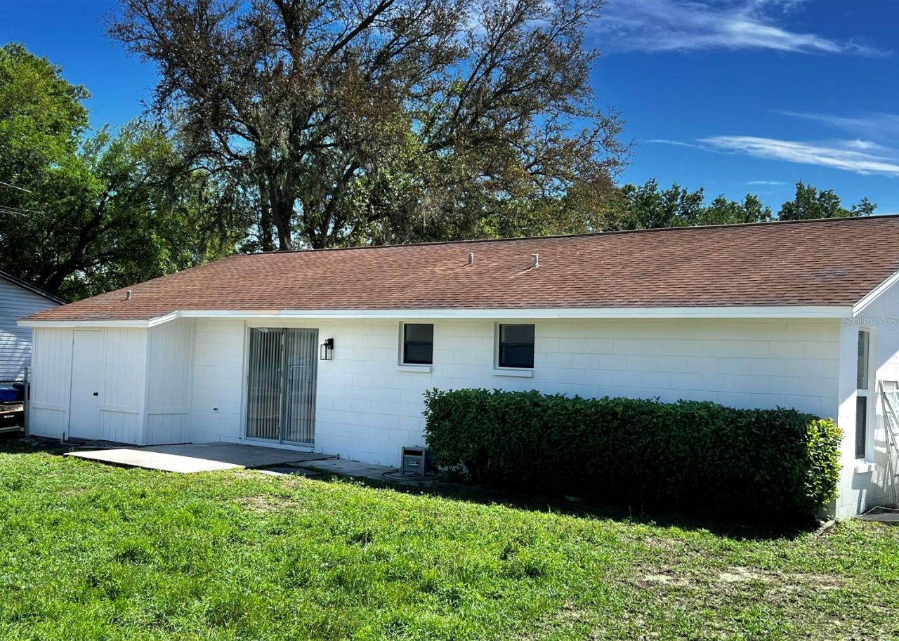 2307 Merrily Circle N, Seffner, FL 33584 Photo