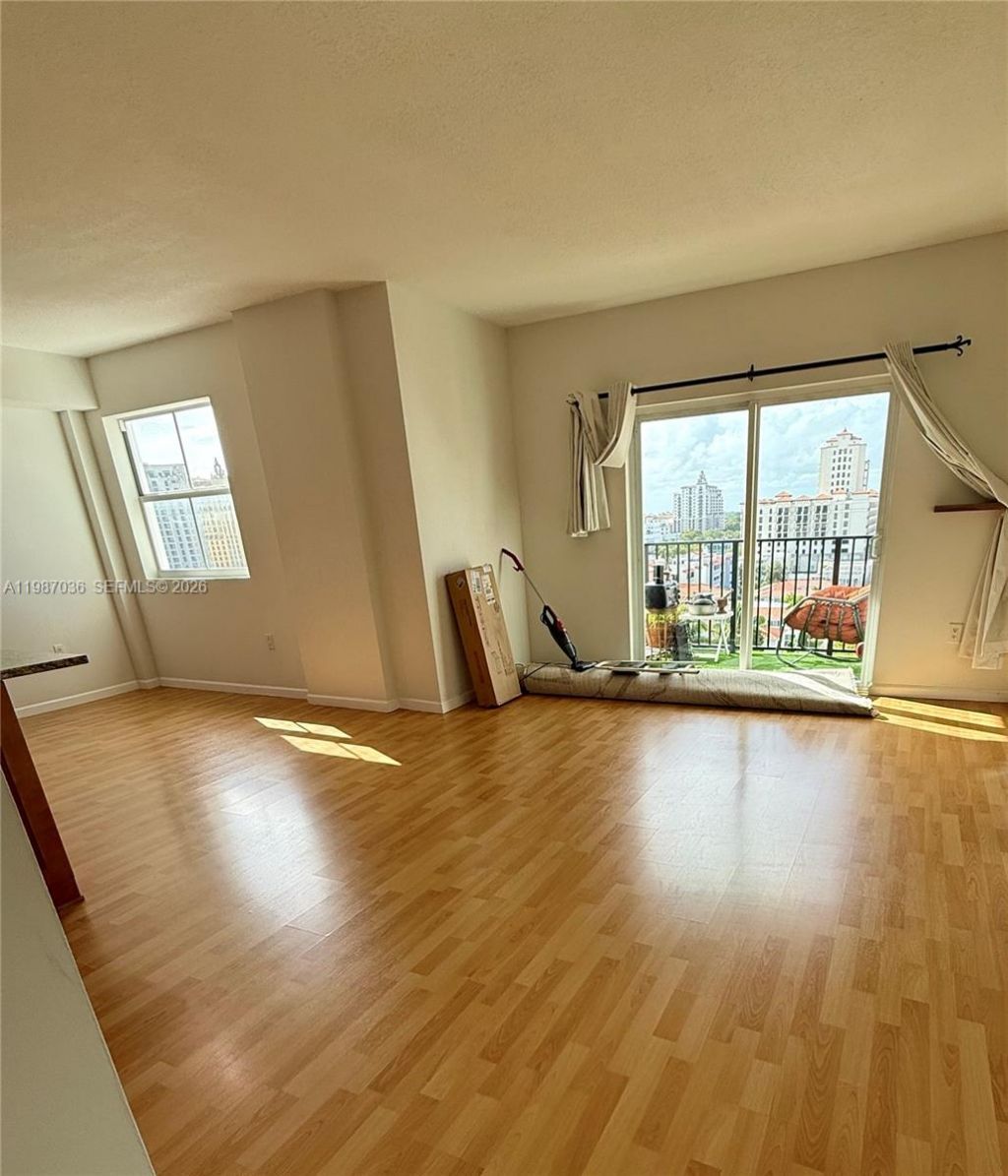 1627 SW 37th Ave , Unit 701, Miami, FL 33145 Photo