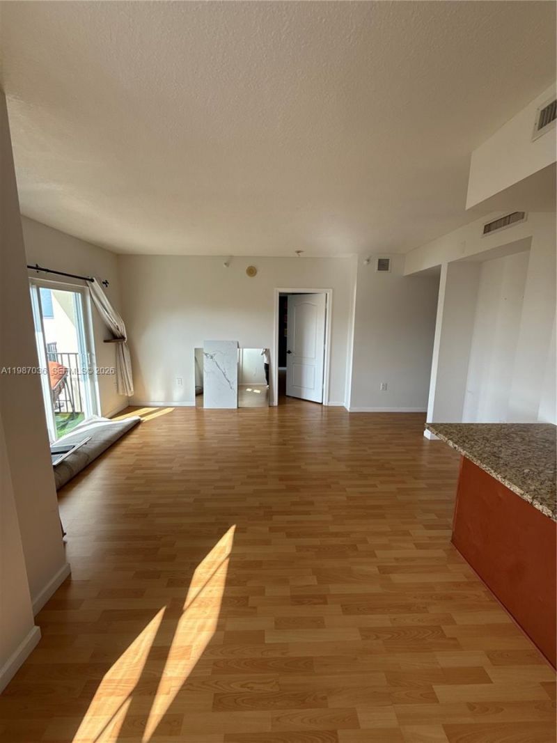 1627 SW 37th Ave , Unit 701, Miami, FL 33145 Photo