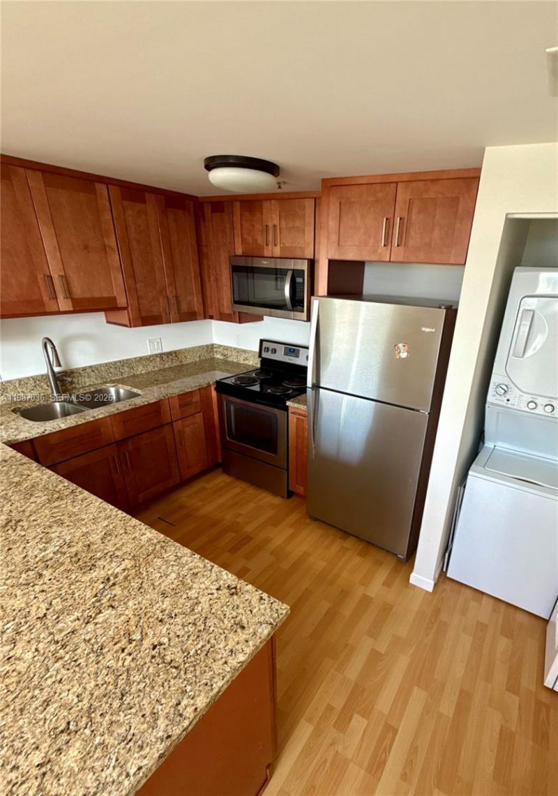 1627 SW 37th Ave , Unit 701, Miami, FL 33145 Photo