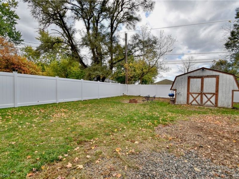 74 Hawthorne Drive, Painesville, OH 44077 Photo 10