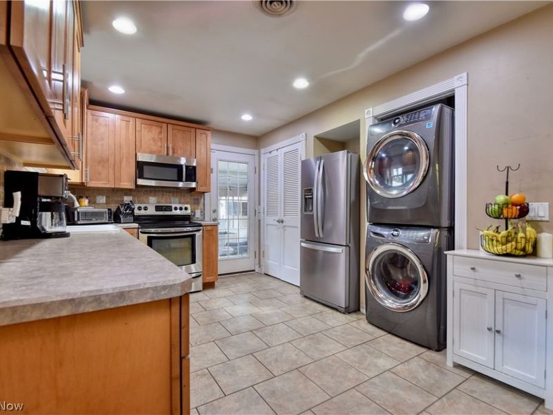 74 Hawthorne Drive, Painesville, OH 44077 Photo 17