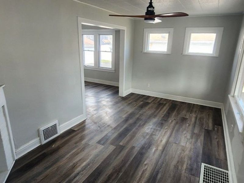 1514 Clermont Road , Cleveland, OH 44110 Photo 3