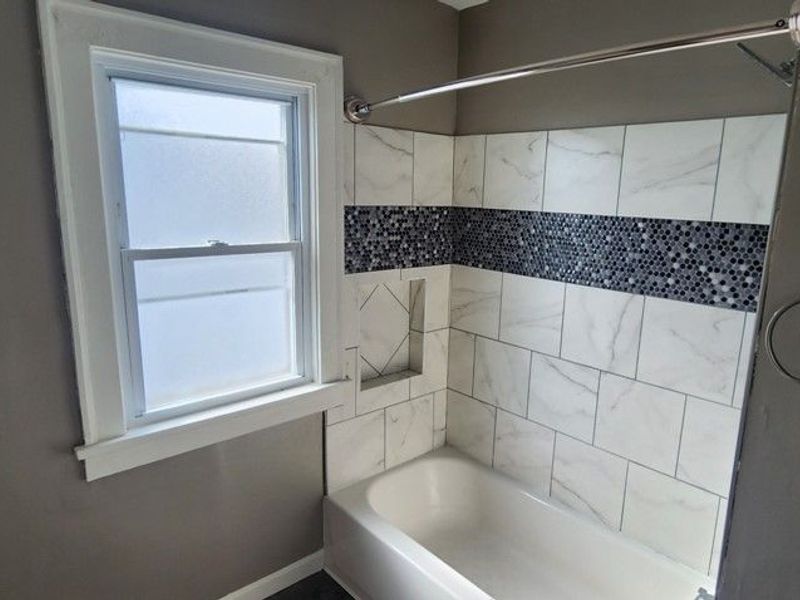 1514 Clermont Road , Cleveland, OH 44110 Photo 7