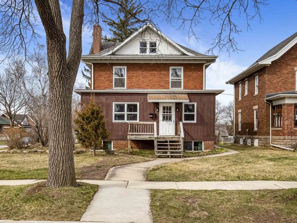 1903 8th Street, Monroe, WI 53566