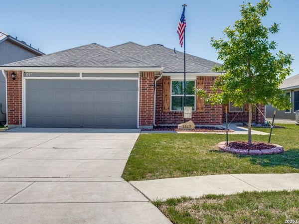 1517 Motherwell, Seguin, TX 78155