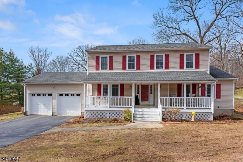 20 Windjammer Dr, Jefferson, NJ 07849 Main Photo