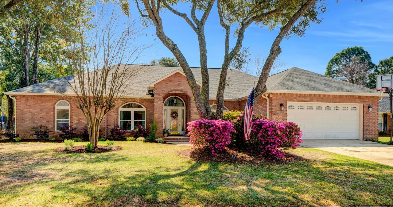 4410 Windrush Drive, Niceville, FL 32578 Main Photo