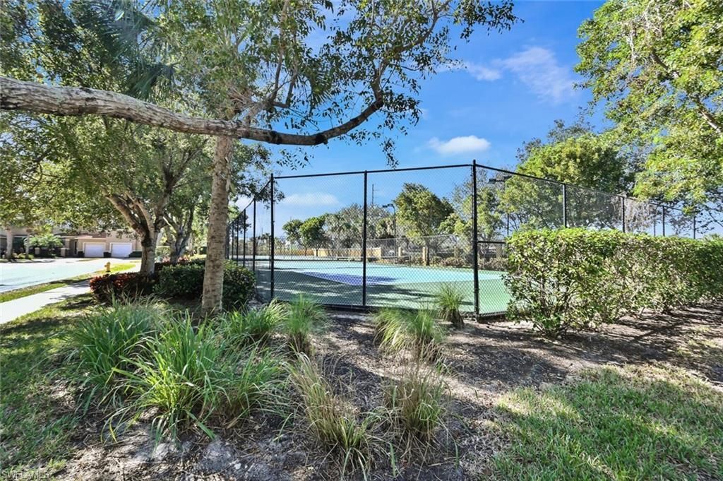7577 Bristol Cir, Naples, FL 34120 Photo