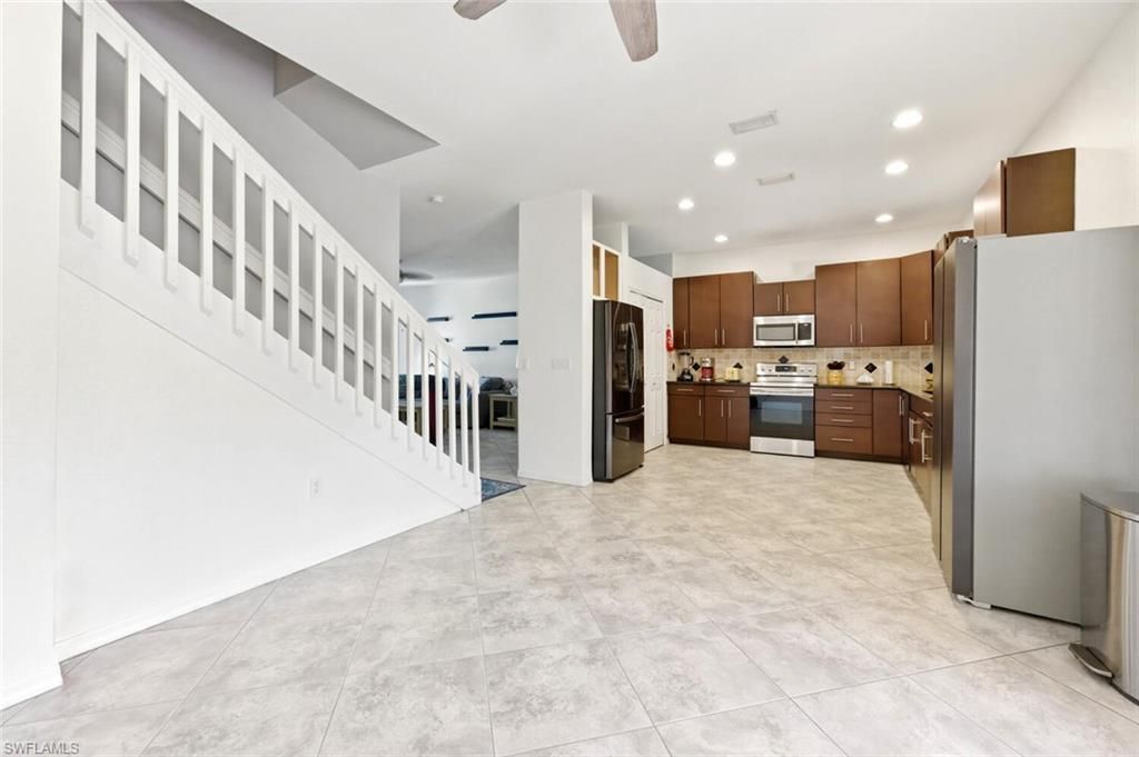 7577 Bristol Cir, Naples, FL 34120 Photo
