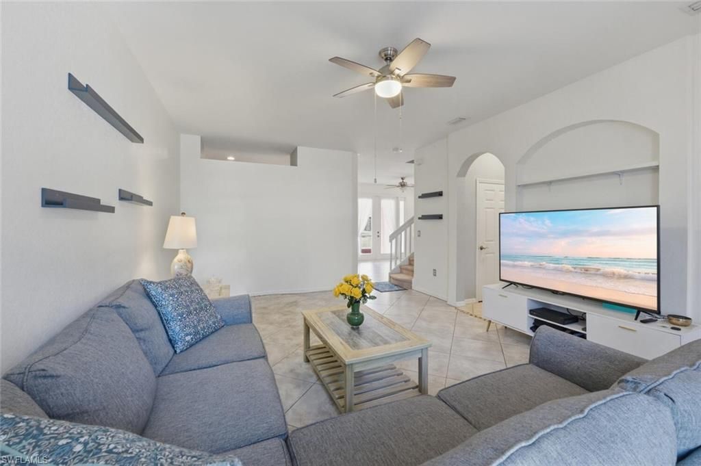 7577 Bristol Cir, Naples, FL 34120 Photo
