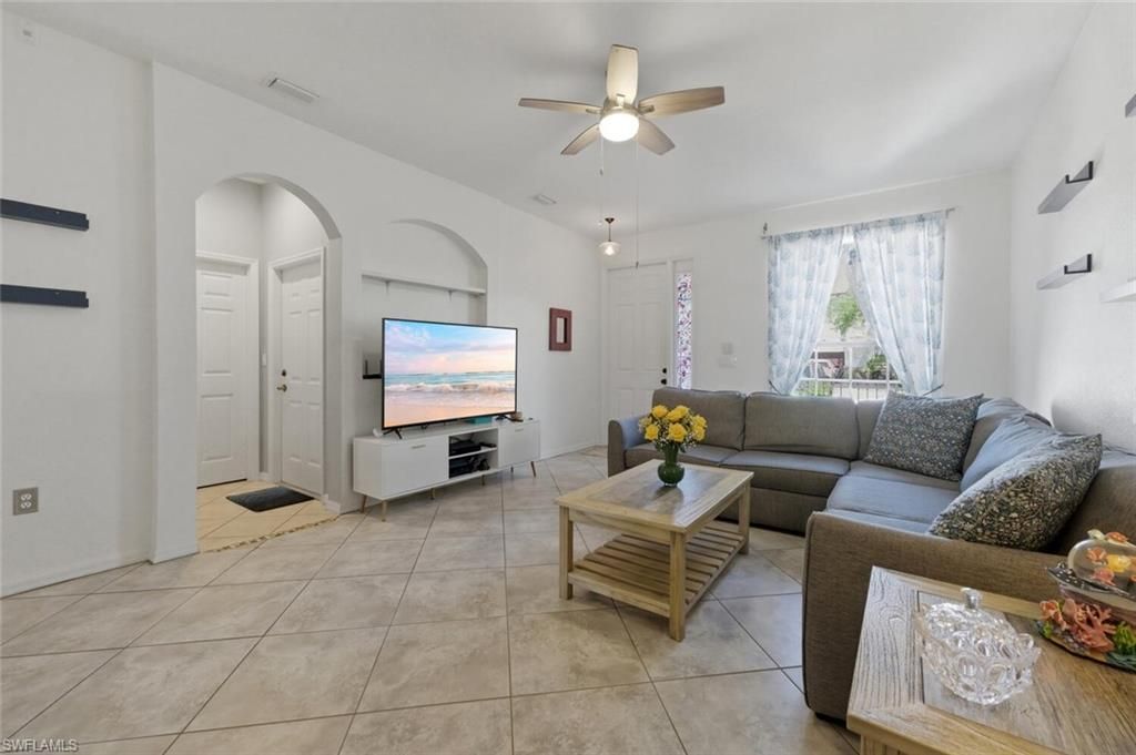 7577 Bristol Cir, Naples, FL 34120 Photo