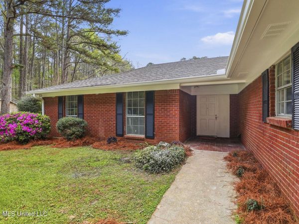 413 Michael Drive, Brandon, MS 39042