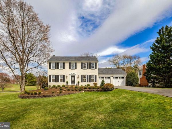 777 FOLLIN FARM LANE, GREAT FALLS, VA 22066