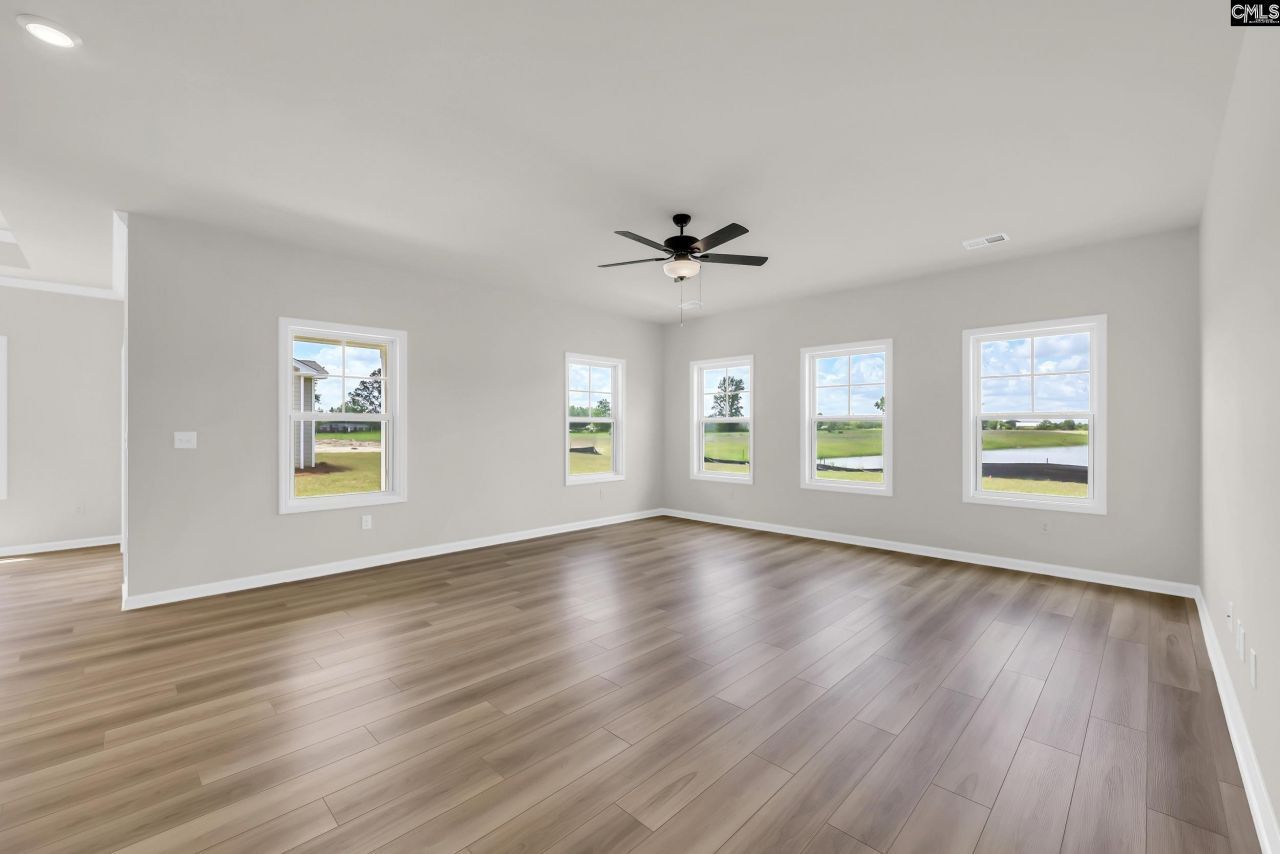 2177 Allan Crest Road Photo 16