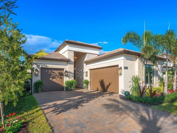 9374 Mountain Pne Grove, Boynton Beach, FL 33473