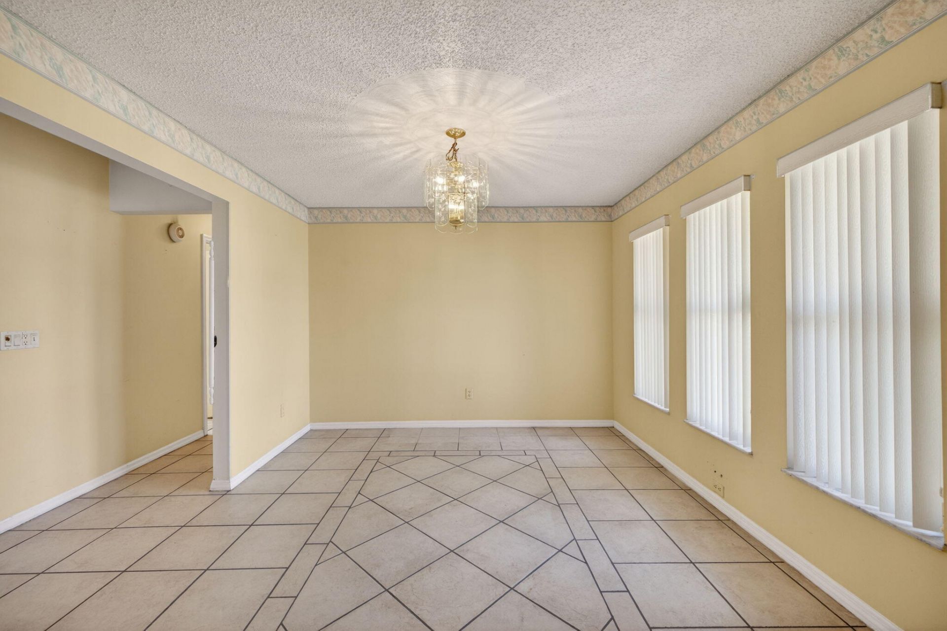 1010 SE Damask Avenue, Port Saint Lucie, FL 34983 Photo