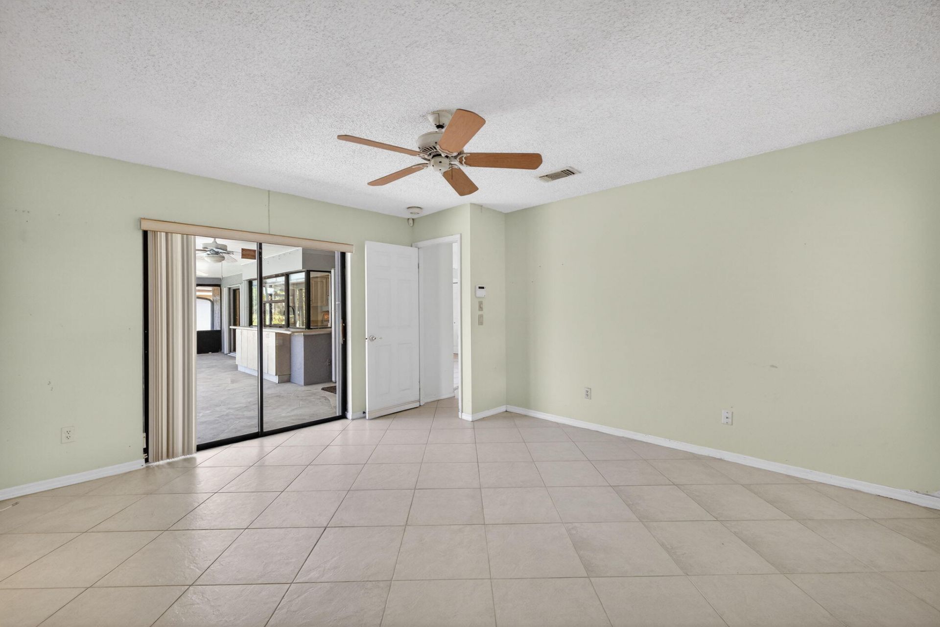1010 SE Damask Avenue, Port Saint Lucie, FL 34983 Photo