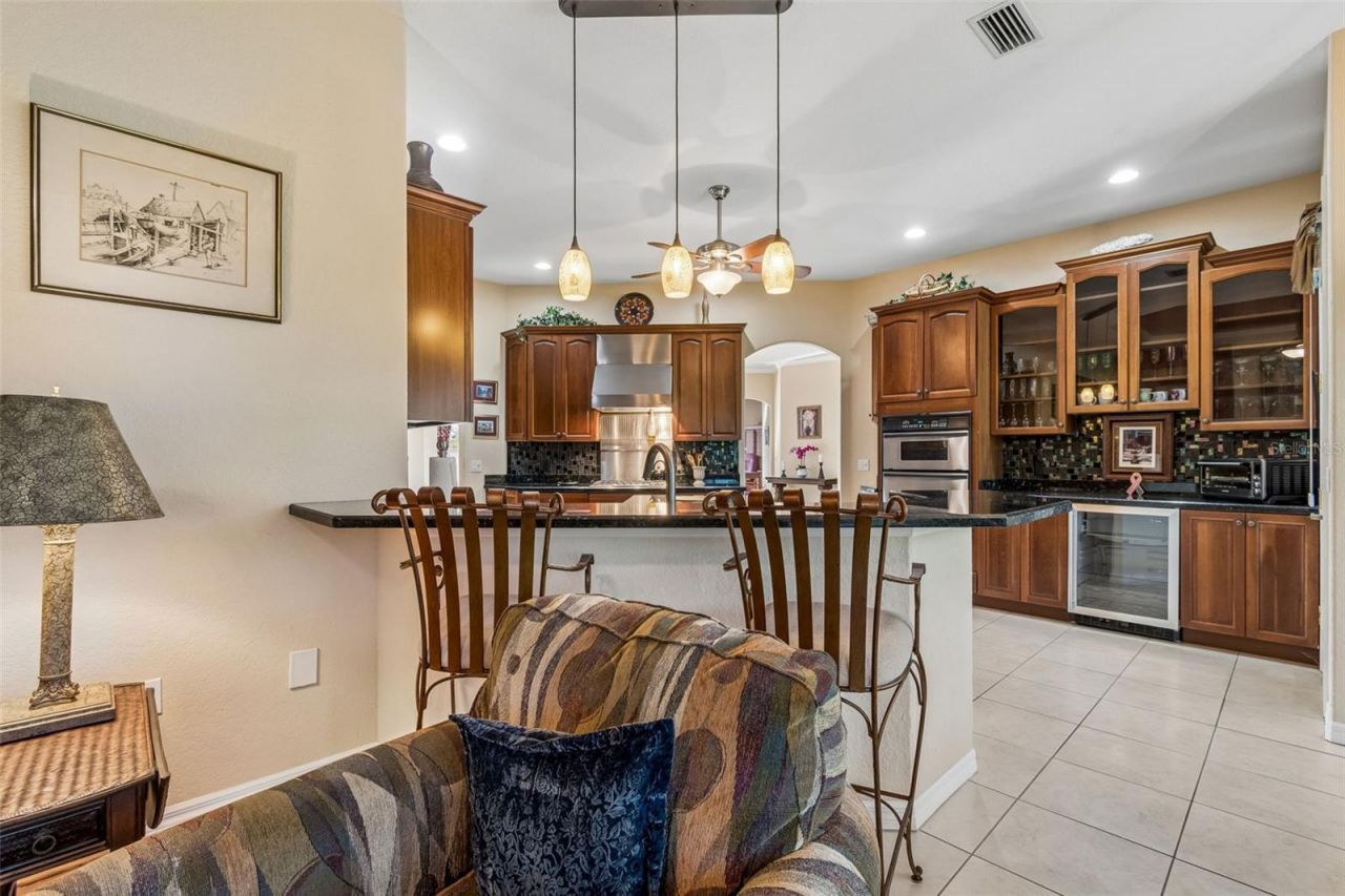 566 Planters Manor Way, Bradenton, FL 34212 Photo