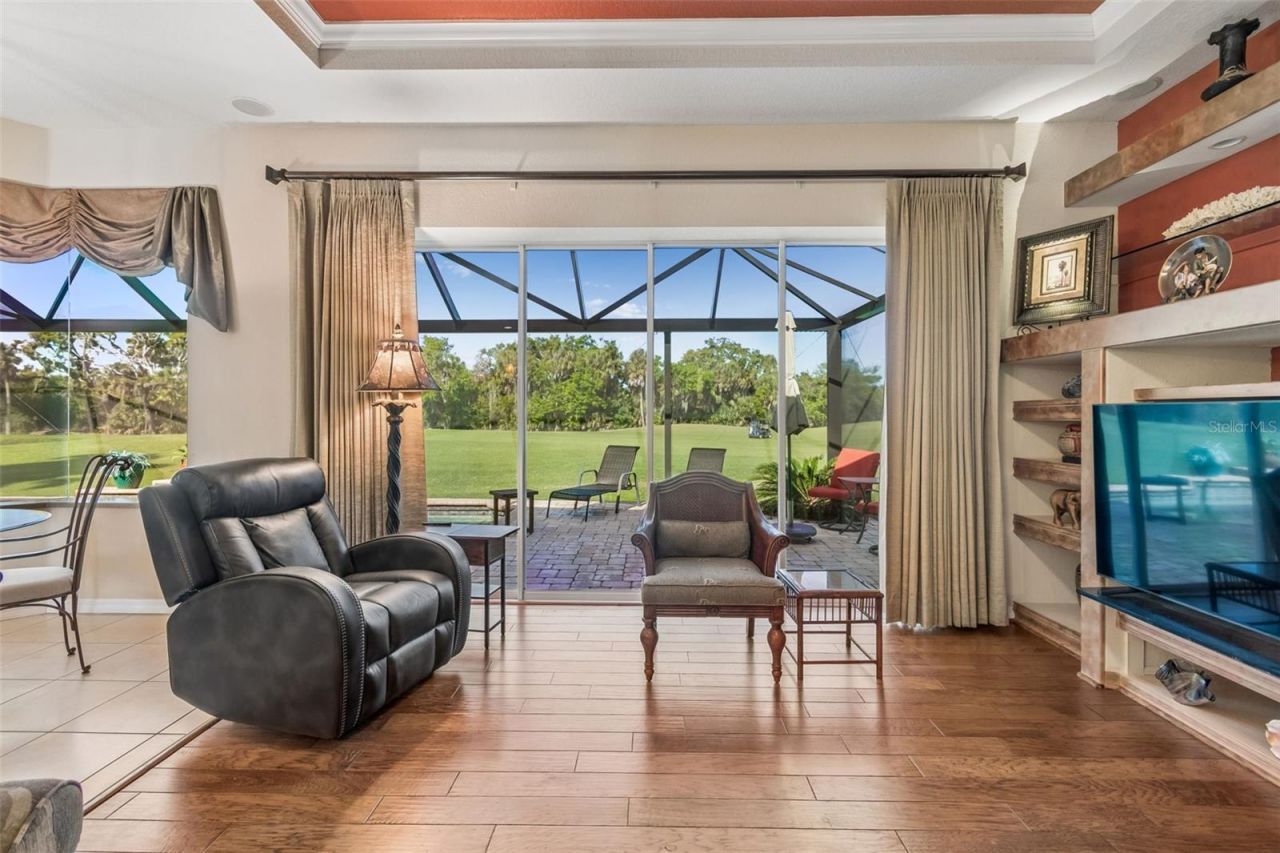 566 Planters Manor Way, Bradenton, FL 34212 Photo