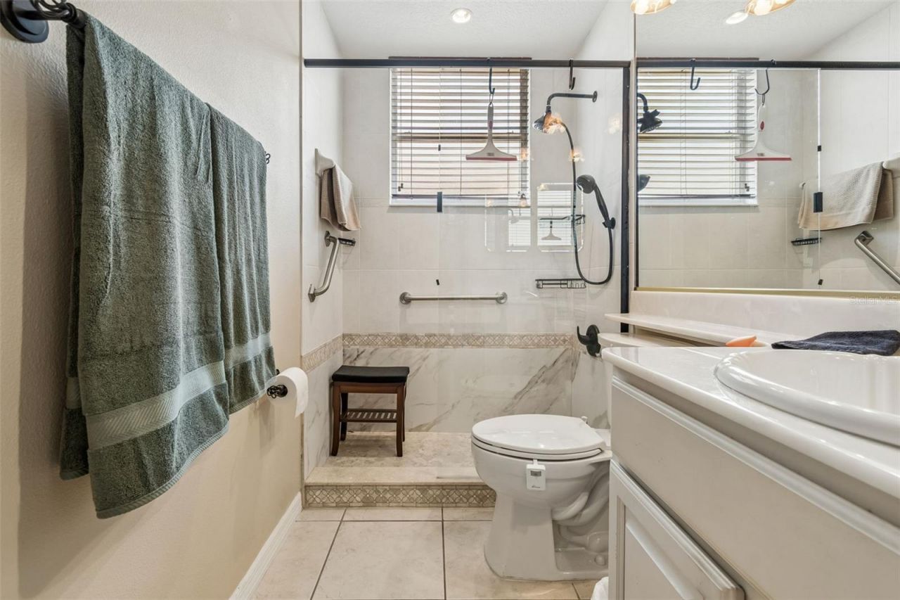 566 Planters Manor Way, Bradenton, FL 34212 Photo