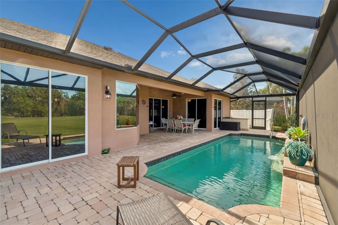 566 Planters Manor Way, Bradenton, FL 34212 Photo