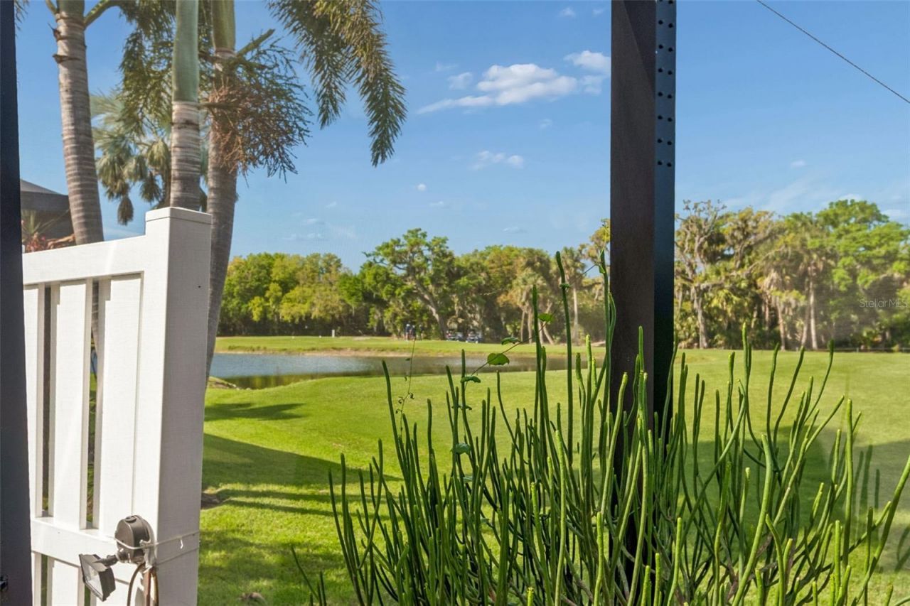 566 Planters Manor Way, Bradenton, FL 34212 Photo