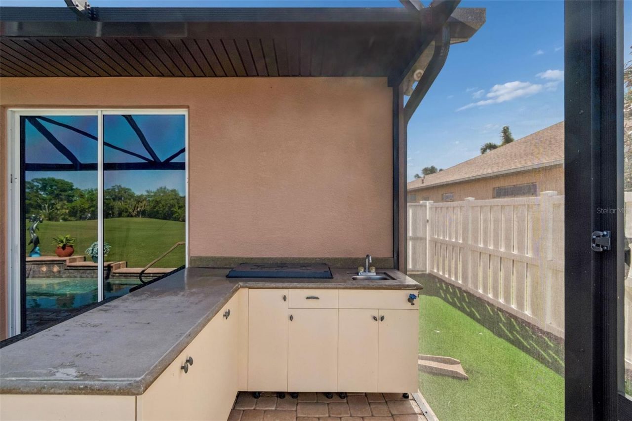 566 Planters Manor Way, Bradenton, FL 34212 Photo