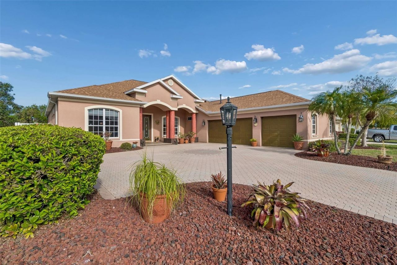 566 Planters Manor Way, Bradenton, FL 34212 Photo