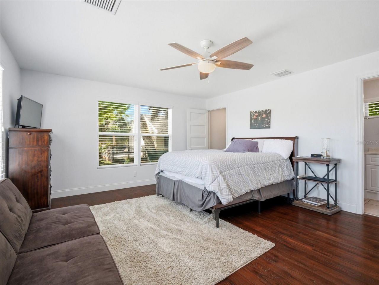 428 N Riverside Drive, Edgewater, FL 32132 Photo